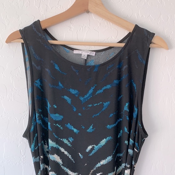 🔥Studio One Animal Print Maxi Dress Medium - Picture 2 of 11